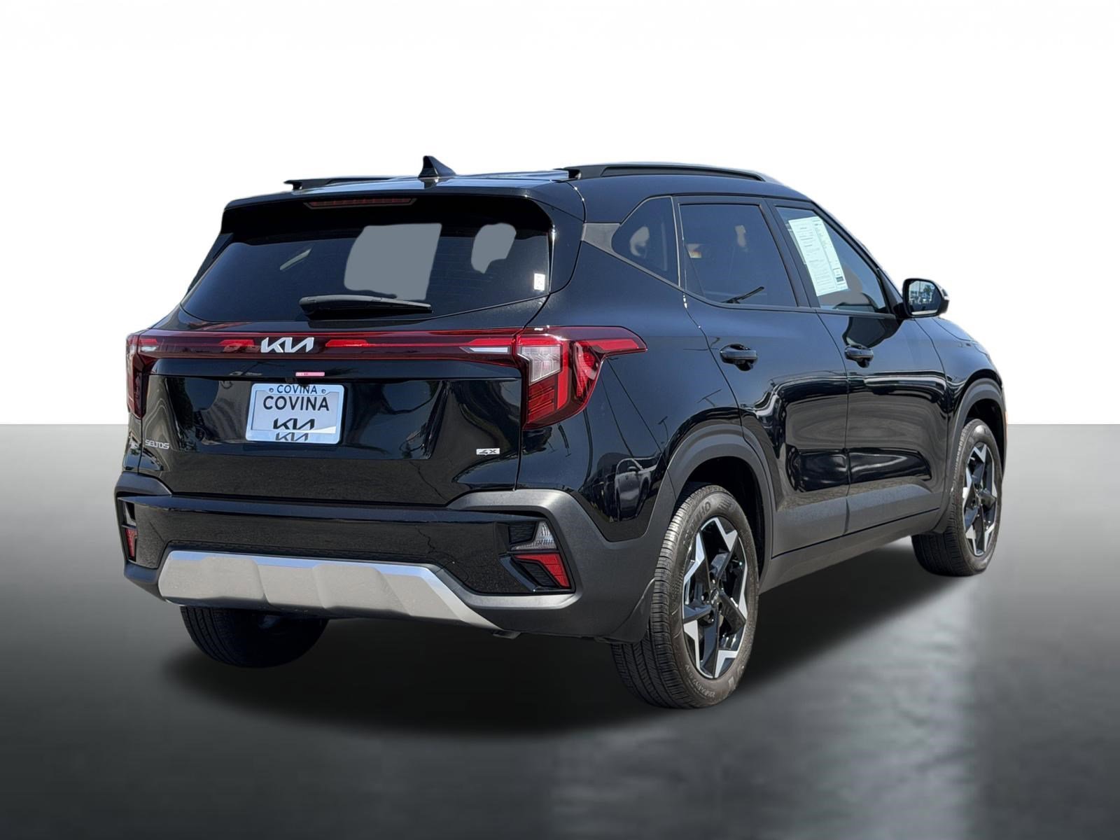 2025 Kia Seltos S - Photo 8