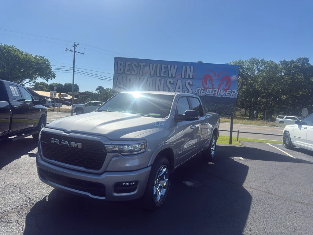 2025 RAM 1500 Big Horn/Lone Star 4x4 Crew Cab 5'7's photo