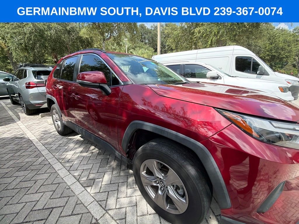 Used 2022 Pearl Toyota XLE image 11