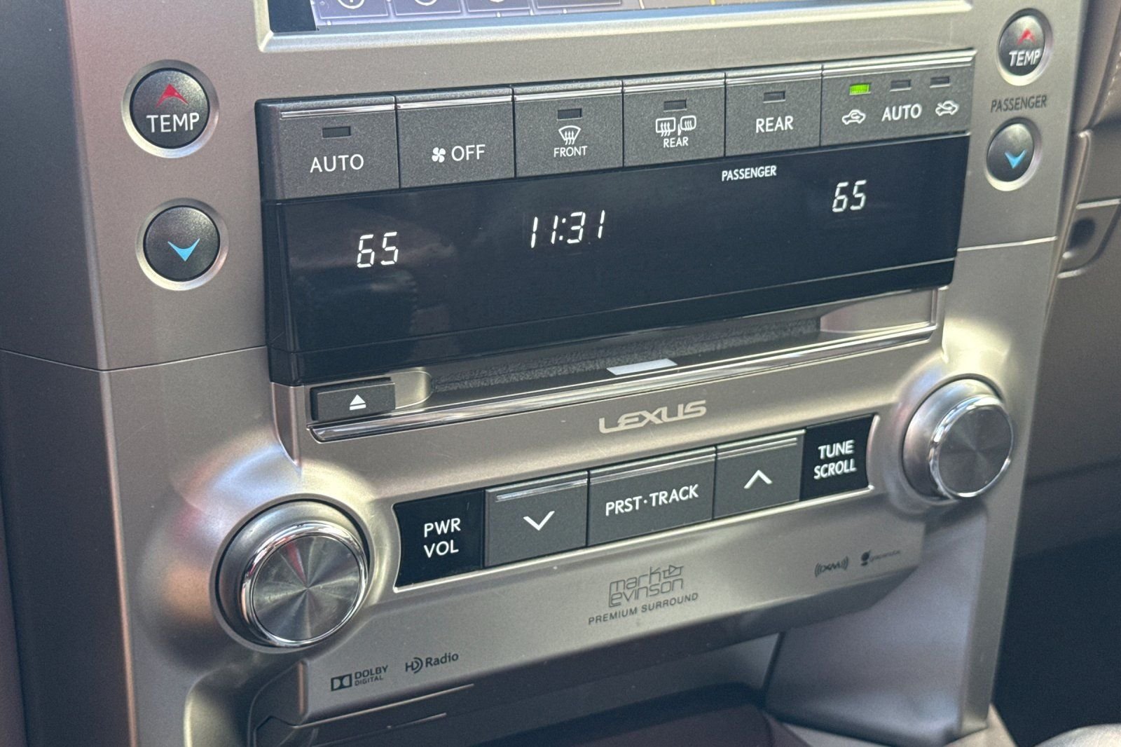 Used 2019  Lexus 460 Luxury image 22