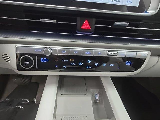 New 2025 Black Hyundai SEL image 27