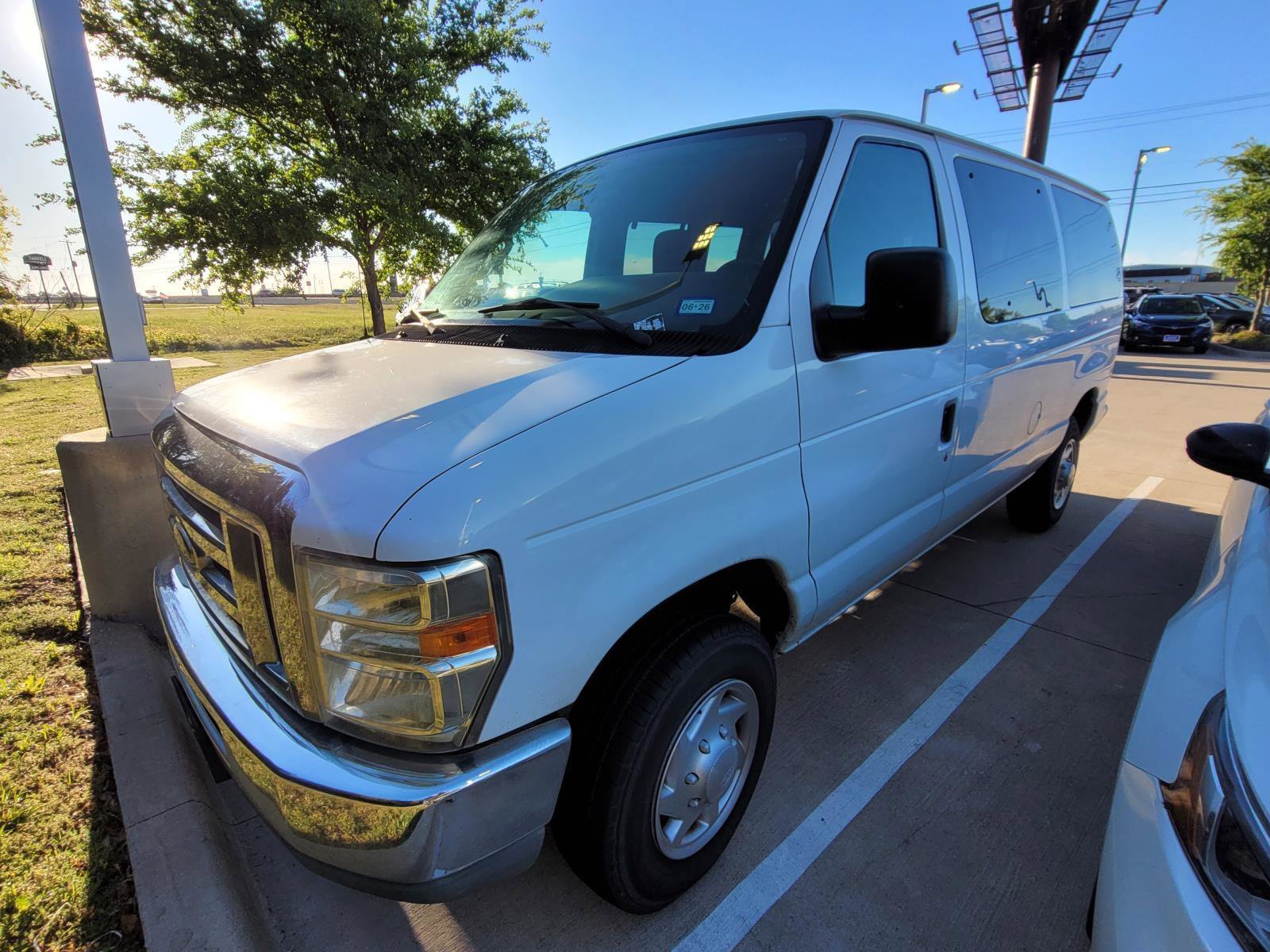 2011 Ford E-Series Econoline Wagon XLT