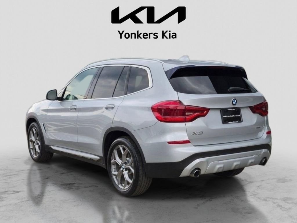 Used 2020 Silver BMW xDrive30i image 10