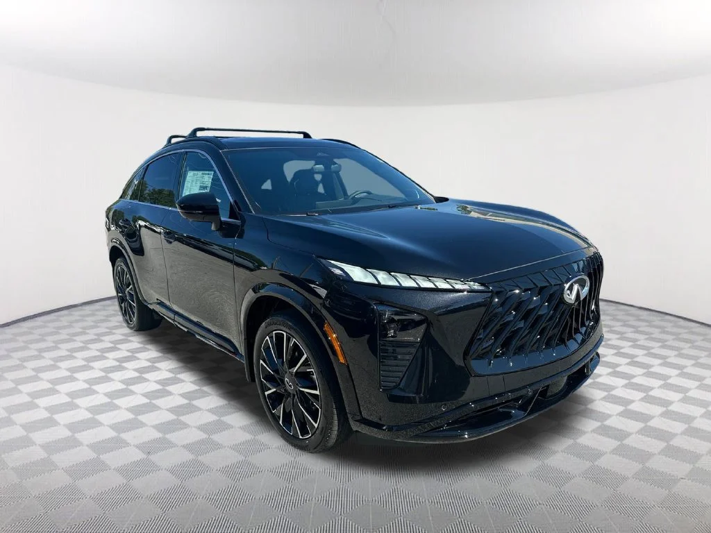 New 2027 MINERAL BLACK INFINITI Autograph AWD image 3