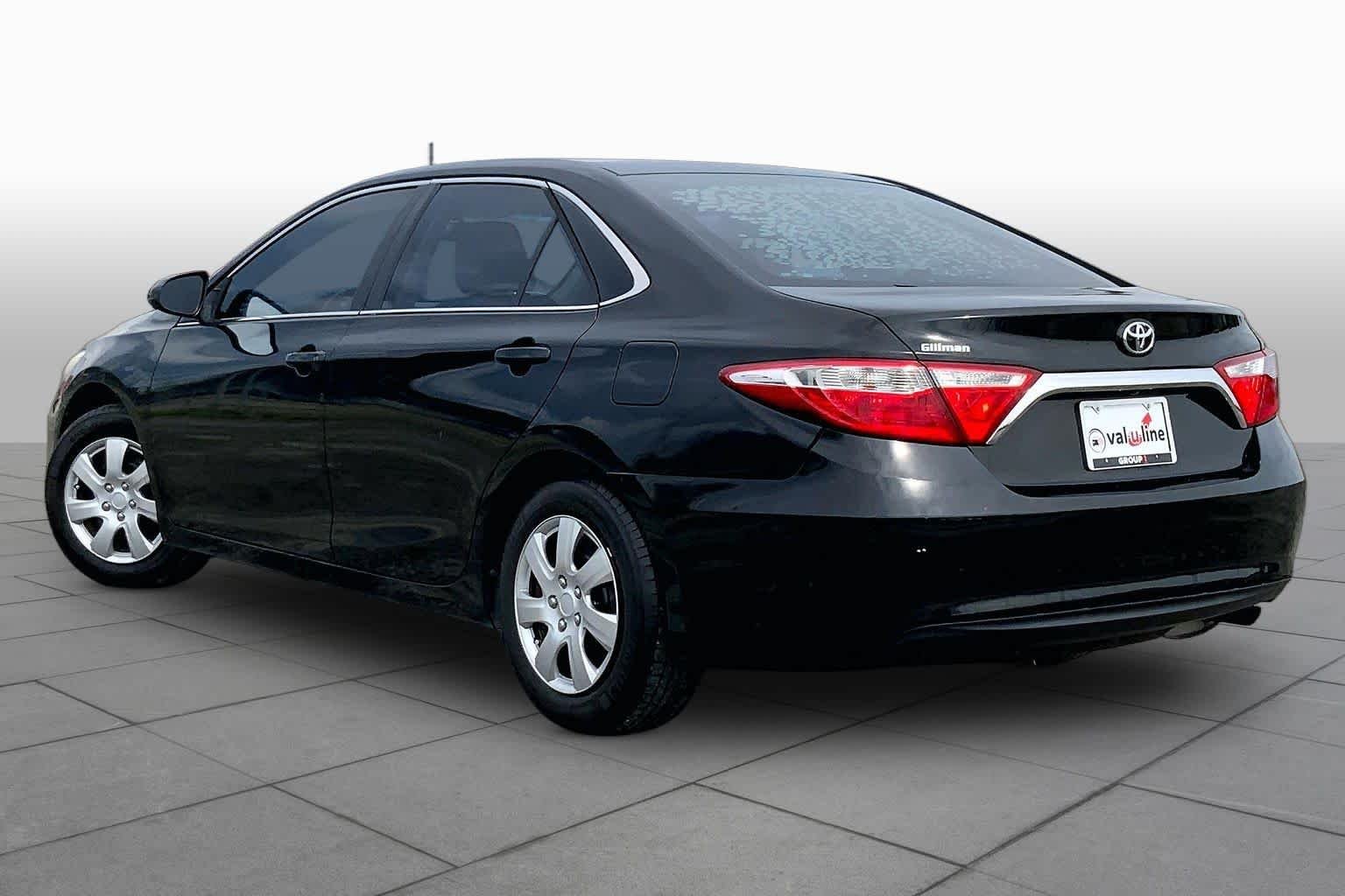 Used 2015 Attitude Black Toyota LE image 12