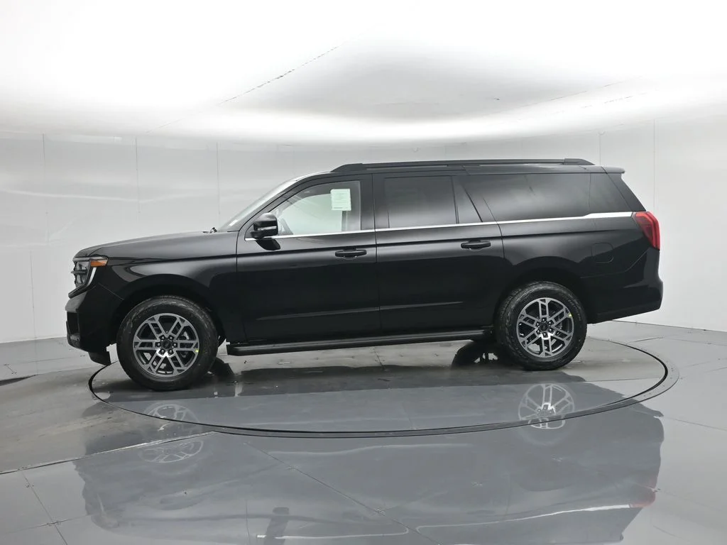 New 2026 Agate Black Metallic Ford Active image 28