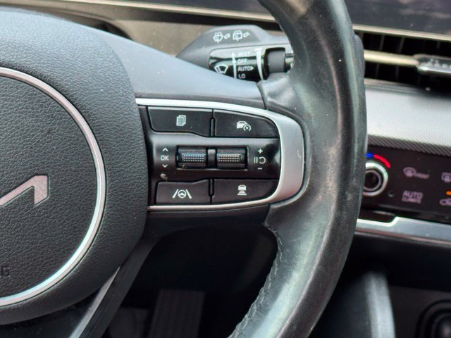Used 2023 Black Kia SX-Prestige image 29