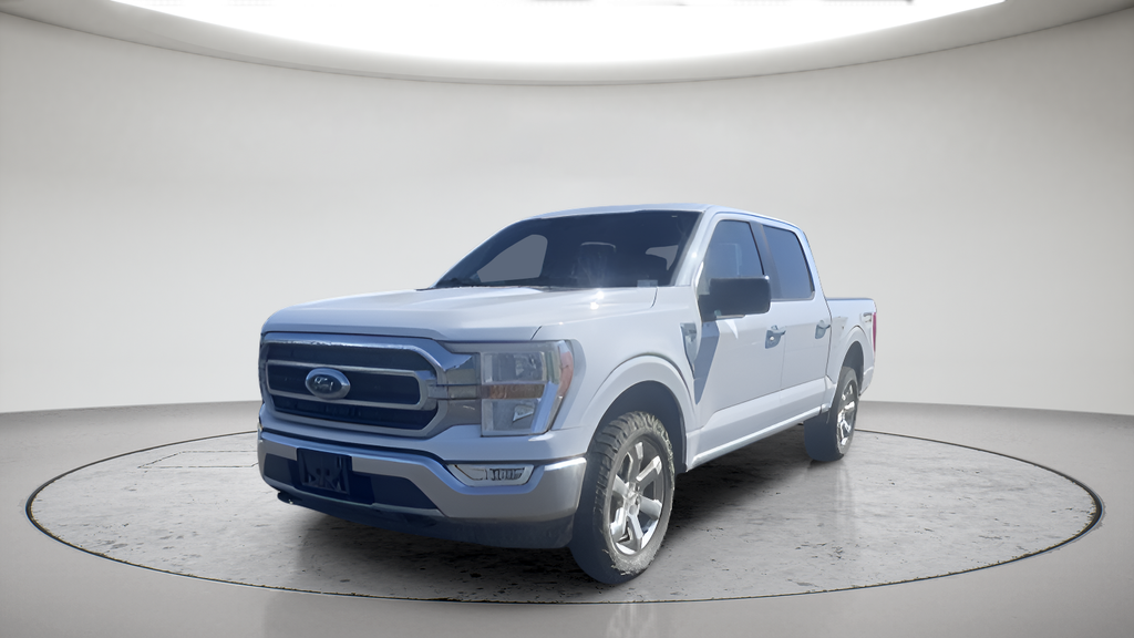 Used 2023 Oxford White Ford XLT image 13