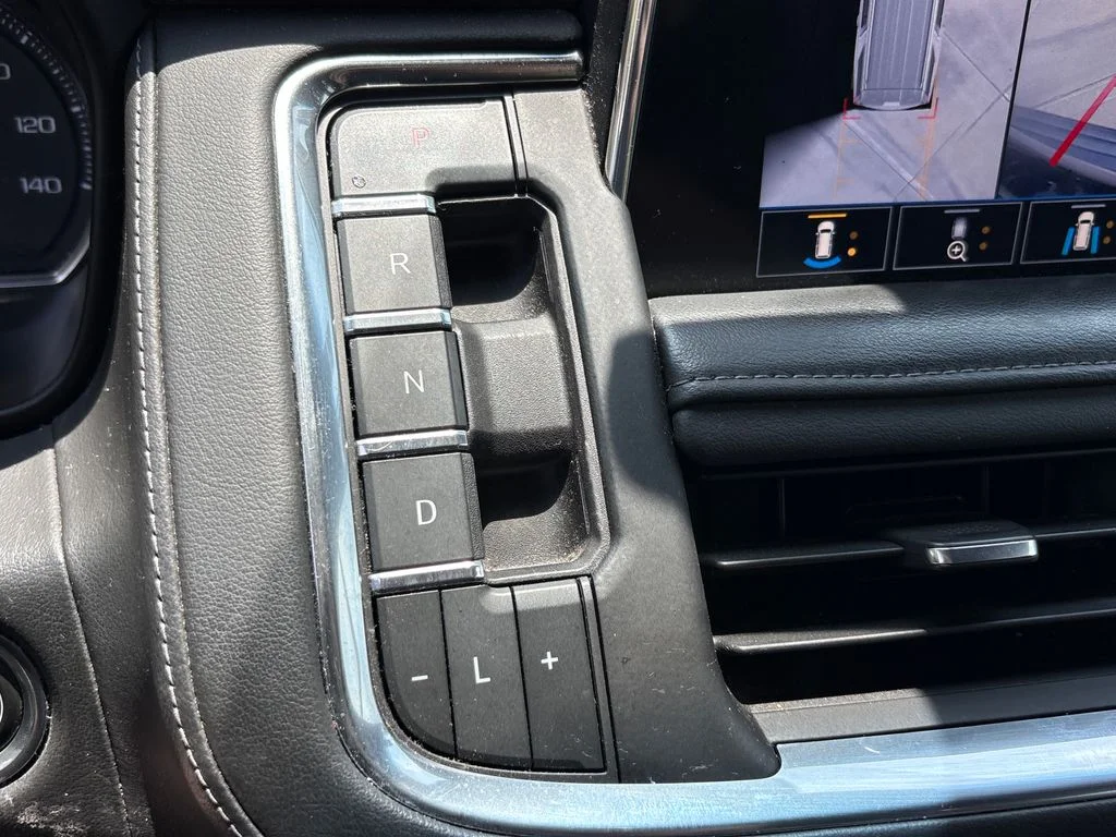 Used 2021 Gray Chevrolet LT image 27