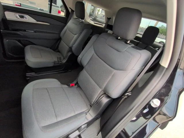 New 2026 Agate Black Metallic Ford Active image 16