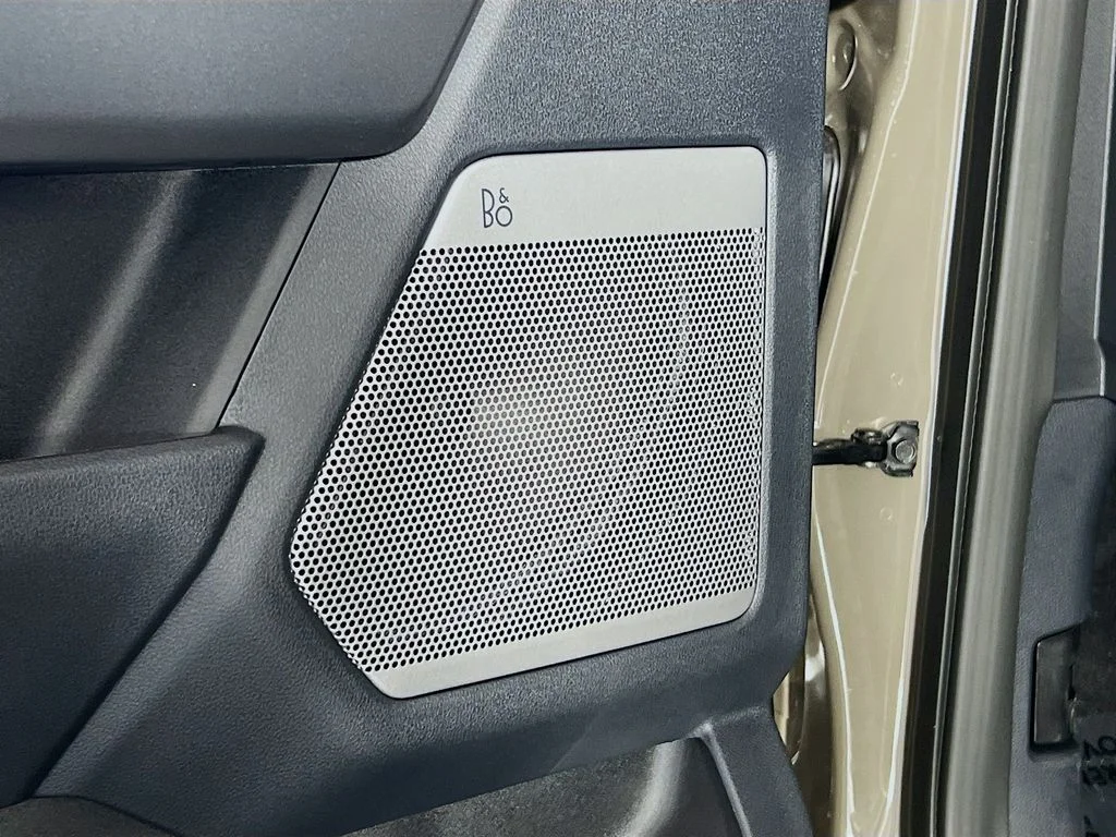 New 2026 Marsh Gray Ford Lariat image 13