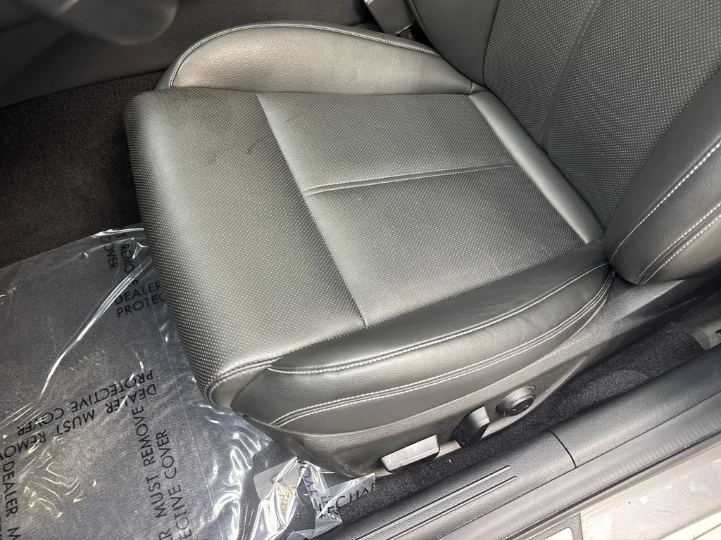 Used 2025 Silver Genesis 2.5T image 28