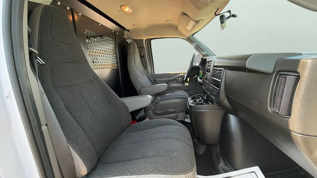 Certified Used 2024 Summit White GMC Work Van image 30