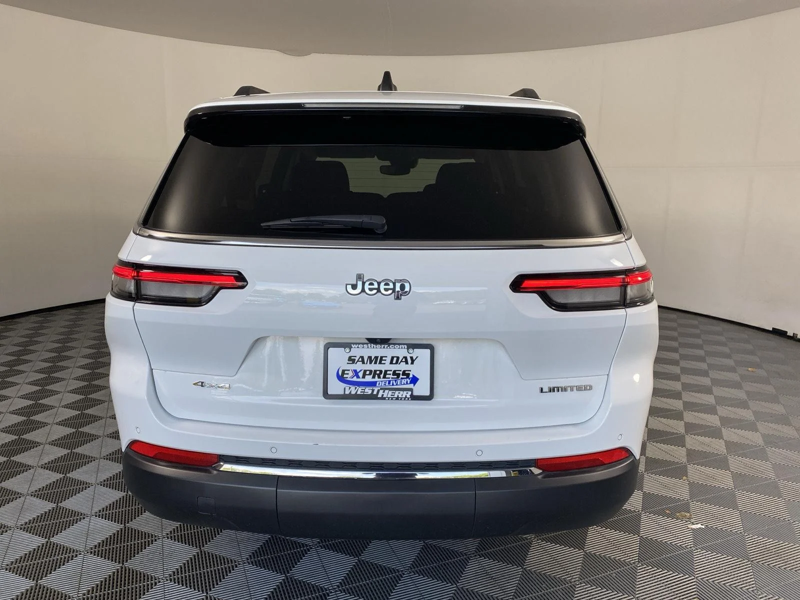 Used 2023 Bright White Clearcoat Jeep Limited image 16
