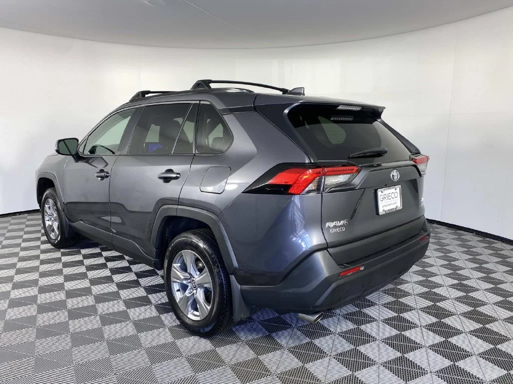 Used 2025 Magnetic Gray Metallic Toyota XLE image 6