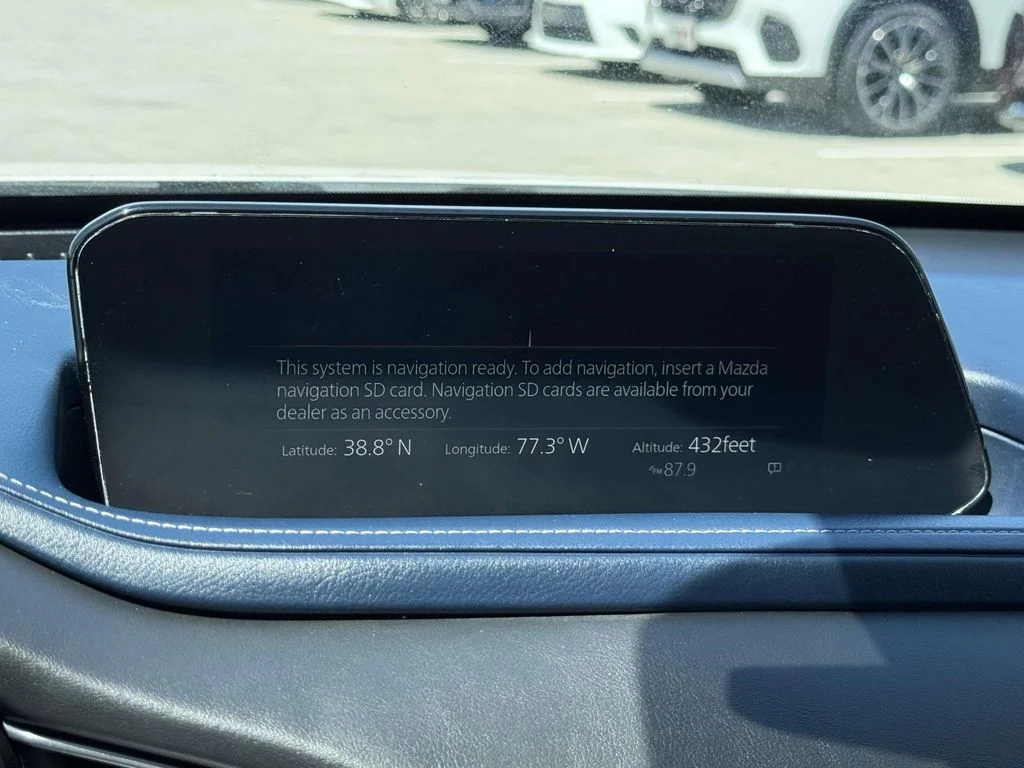 Used 2020 White Mazda S image 3