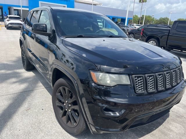 2018 Jeep Grand Cherokee Altitude's photo