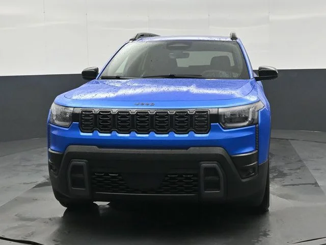 New 2026 Hydro Blue Pearl-Coat Exterior Paint Jeep Laredo image 11