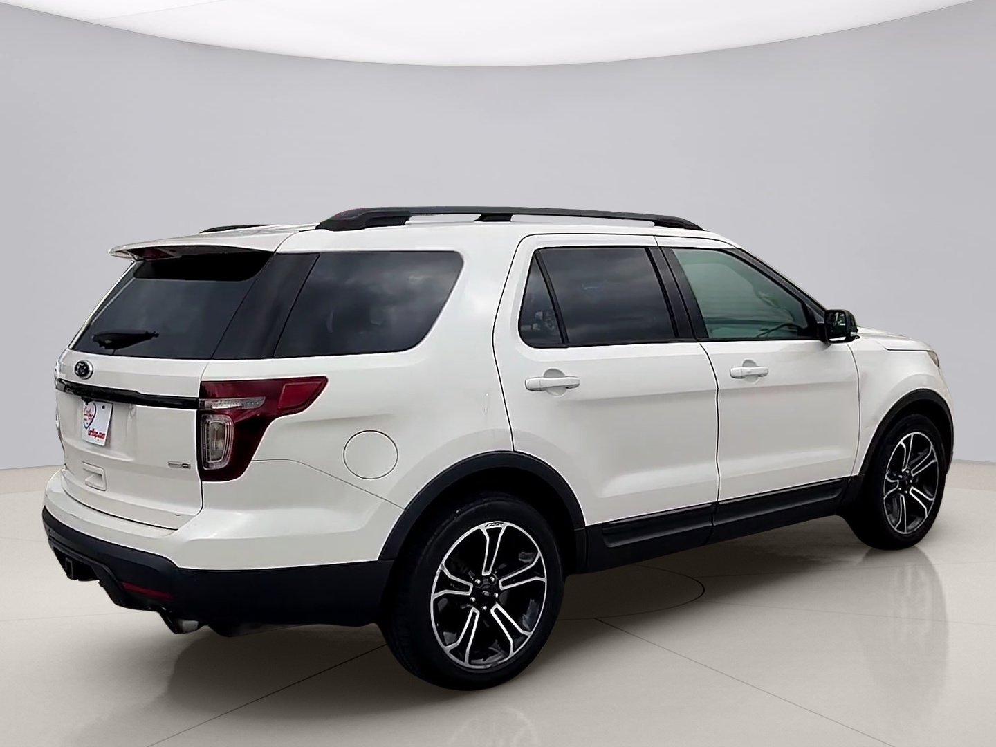 Used 2015 White Ford SPORT image 5