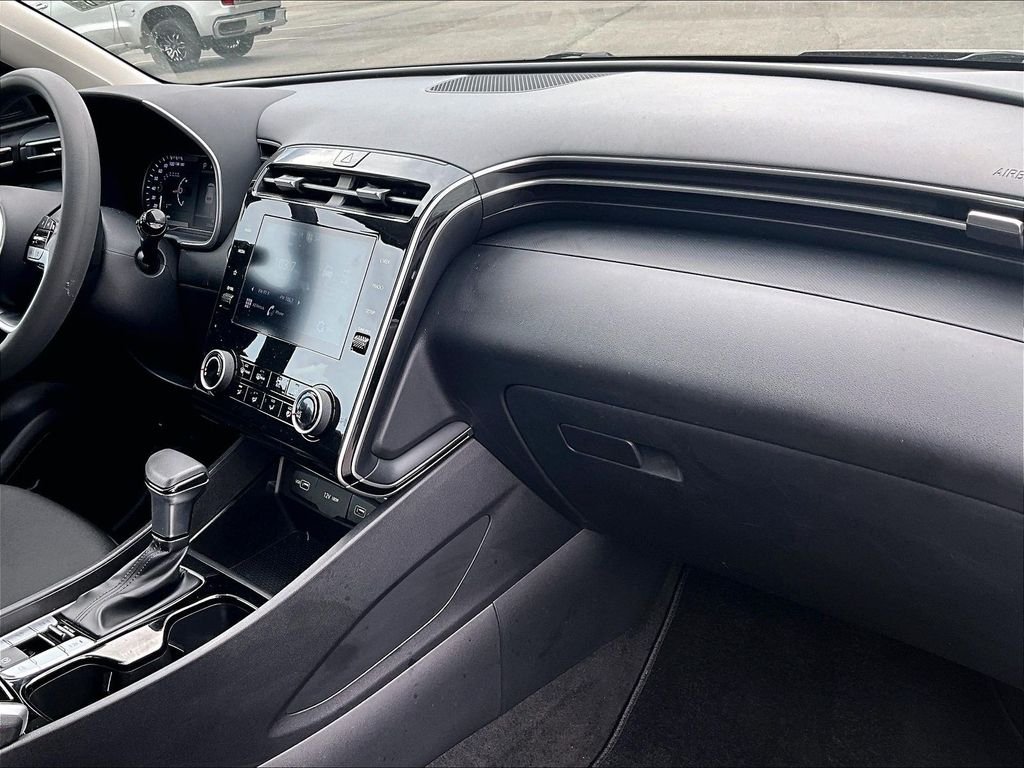 Used 2022 Amazon Gray Hyundai SEL image 14
