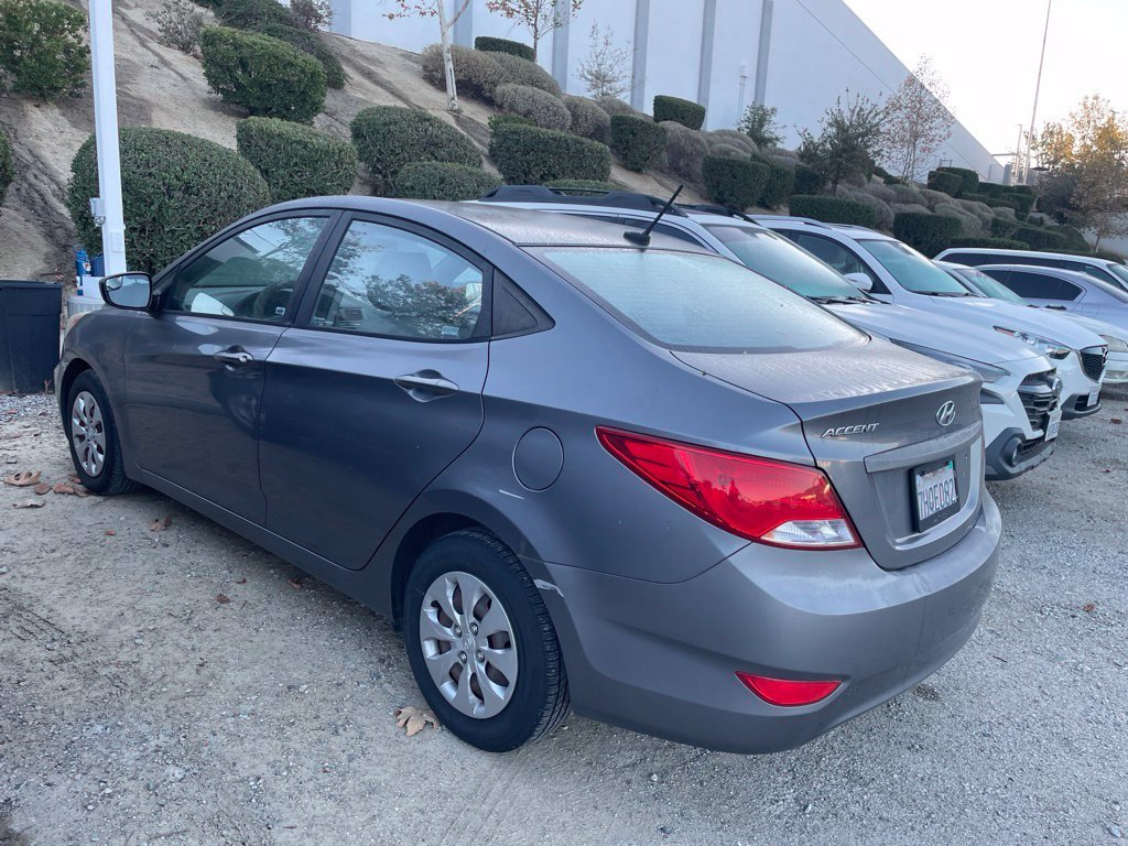 Used 2015 Gray Metallic Hyundai GLS image 6