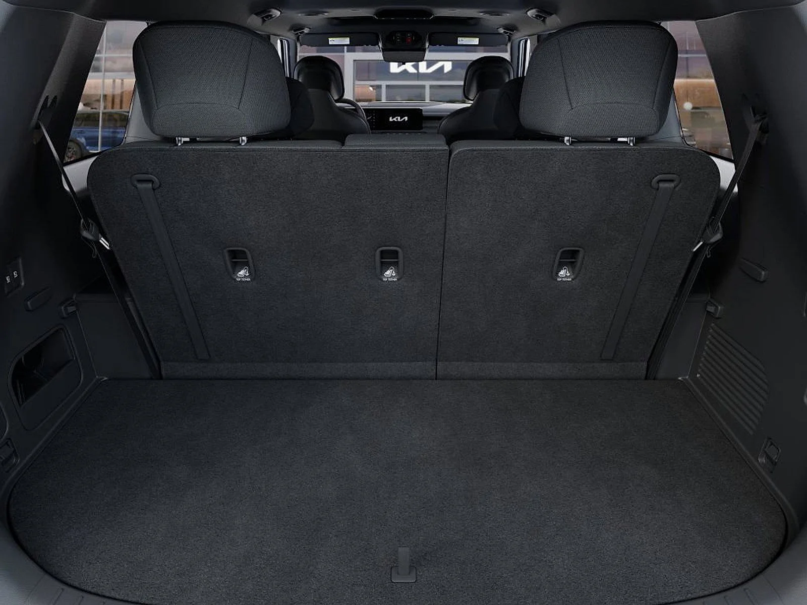New 2027 Ebony Black Kia S image 19