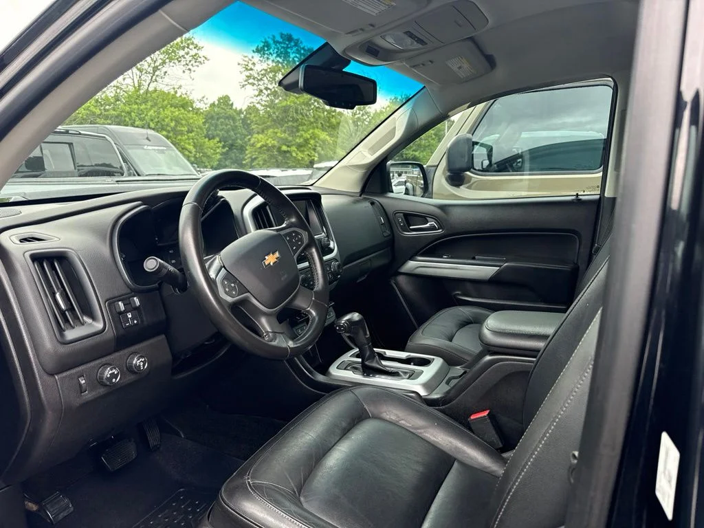 Used 2018 Black Chevrolet ZR2 image 3