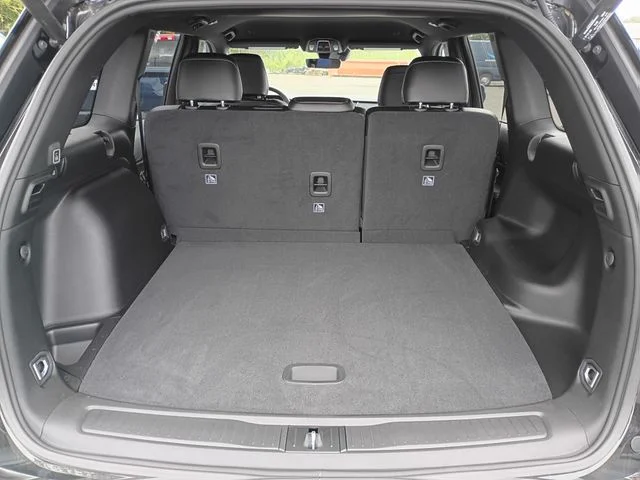 2025 Jeep Grand Cherokee Altitude - Photo 19