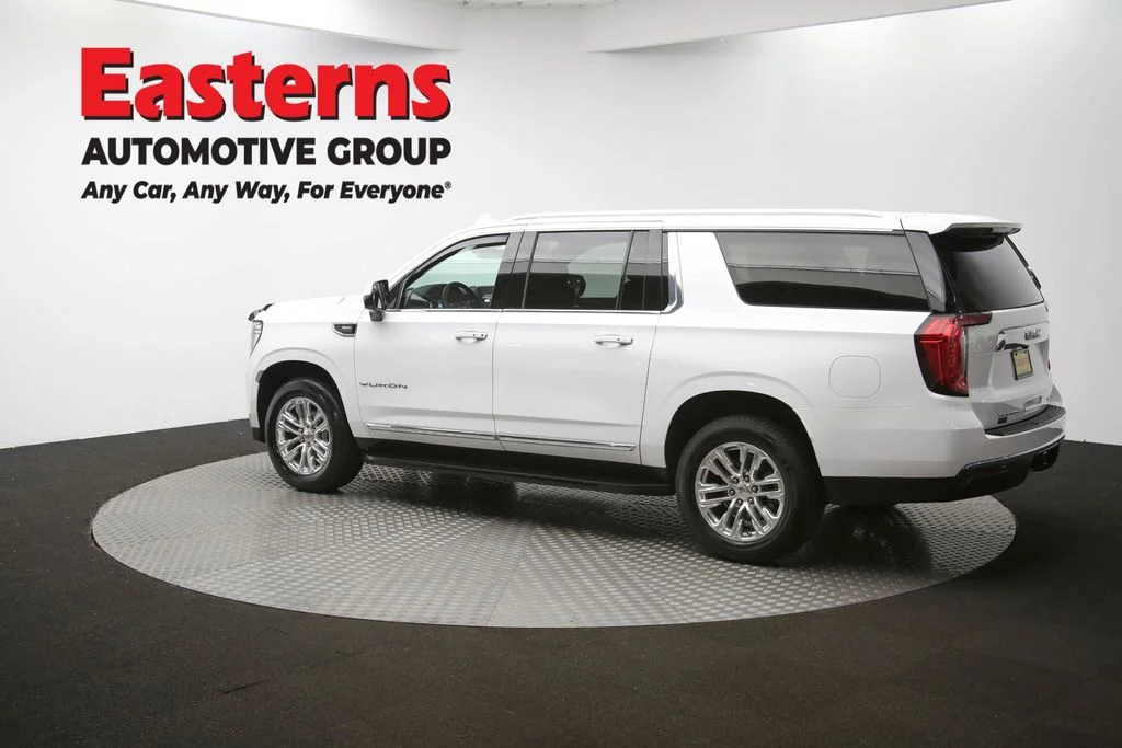 Used 2023 White GMC SLT image 67