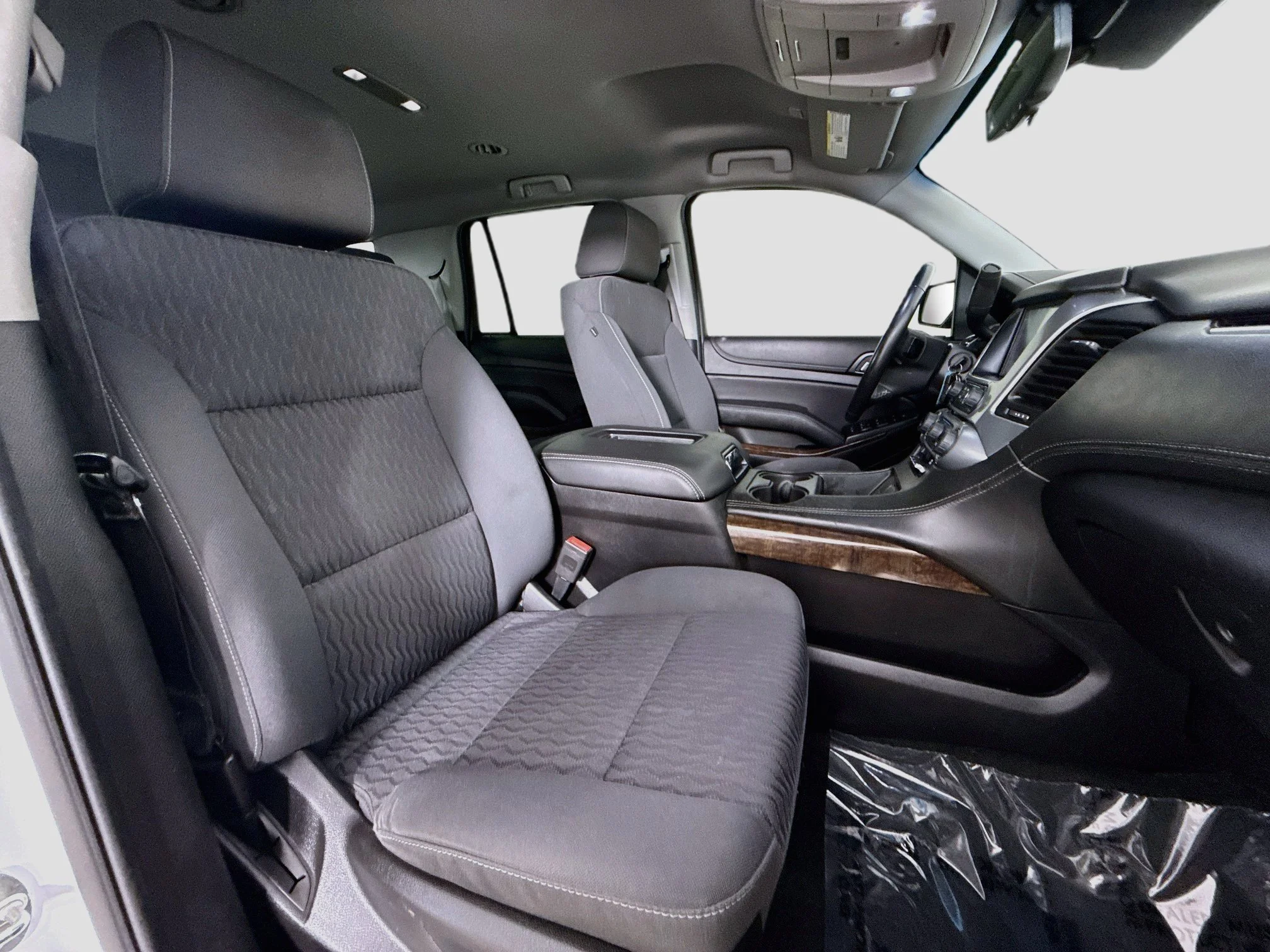 Used 2018 SUMMIT WHITE Chevrolet LS image 30