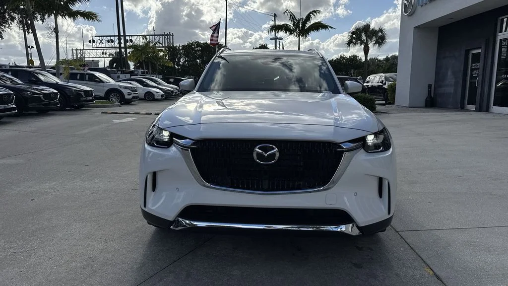 2025 Mazda CX-90 Premium Plus Package - Photo 29