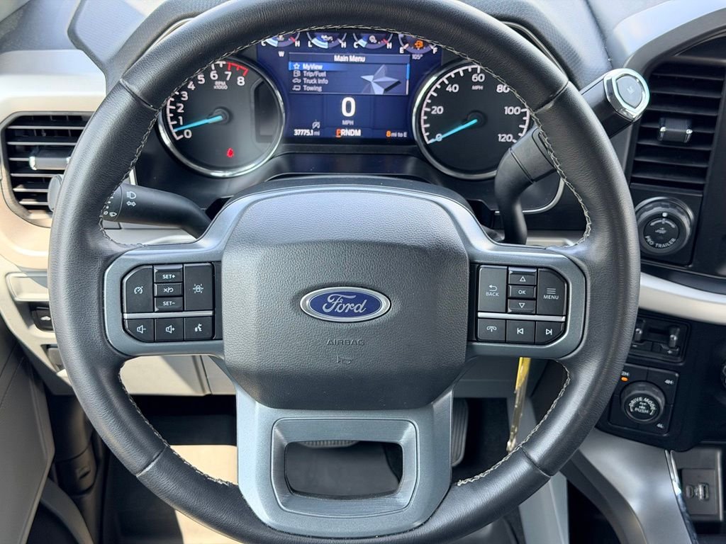 Used 2023 Black Ford XLT image 22