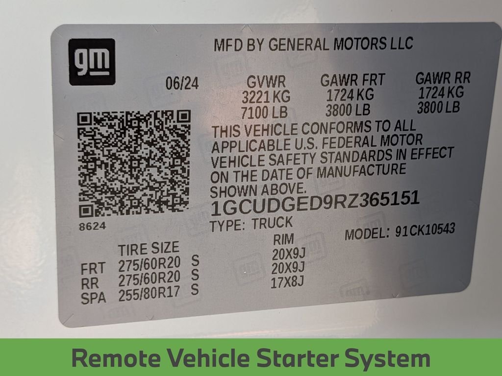 Used 2024 White Chevrolet LTZ image 31
