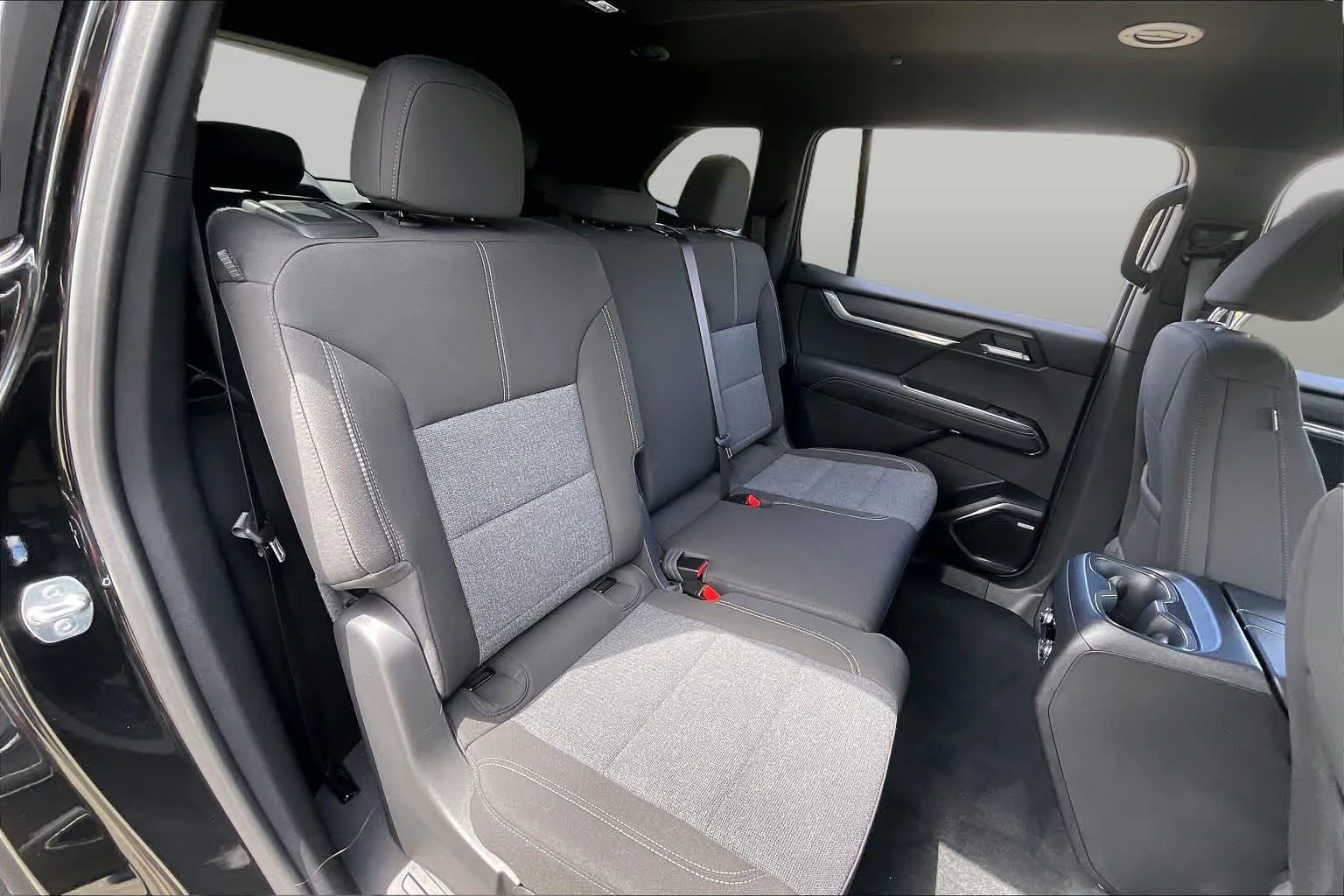 2025 GMC Acadia Elevation - Photo 35