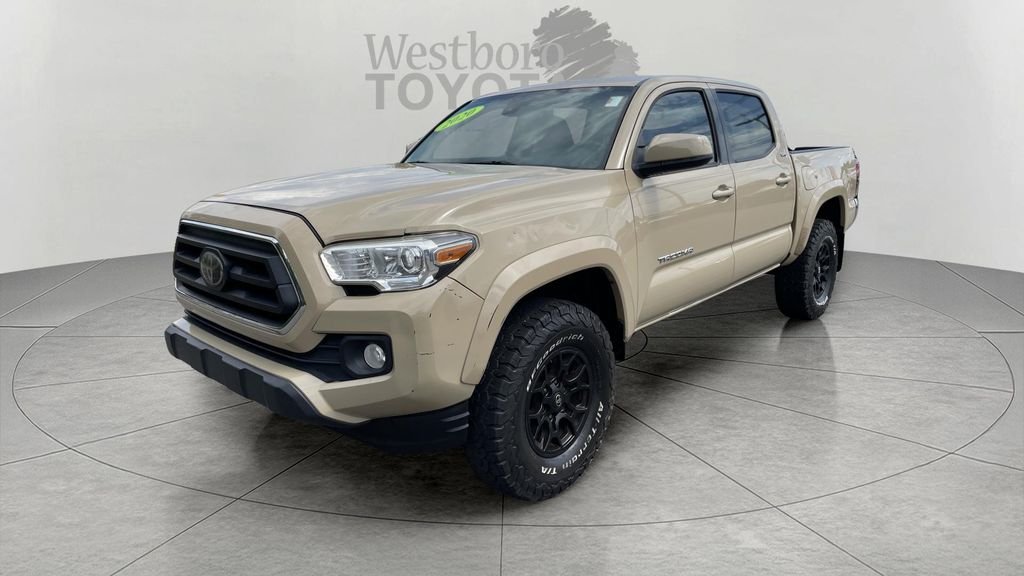 Used 2020  Toyota SR5 image 3