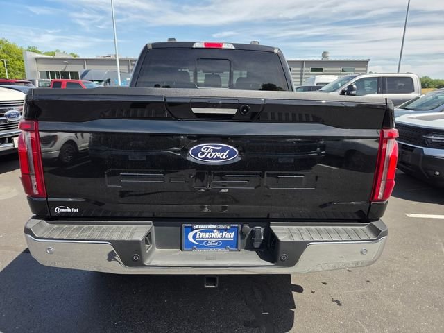 Used 2024 Black Metallic Ford Lariat image 5