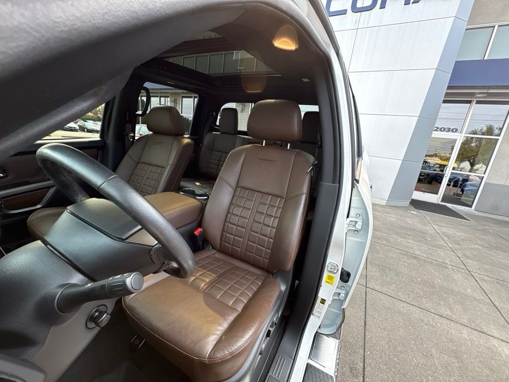 Used 2024 White Nissan Platinum Reserve image 12
