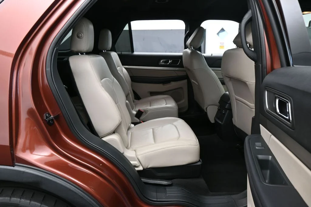 Used 2018 Cinnamon Glaze Metallic Ford XLT image 36