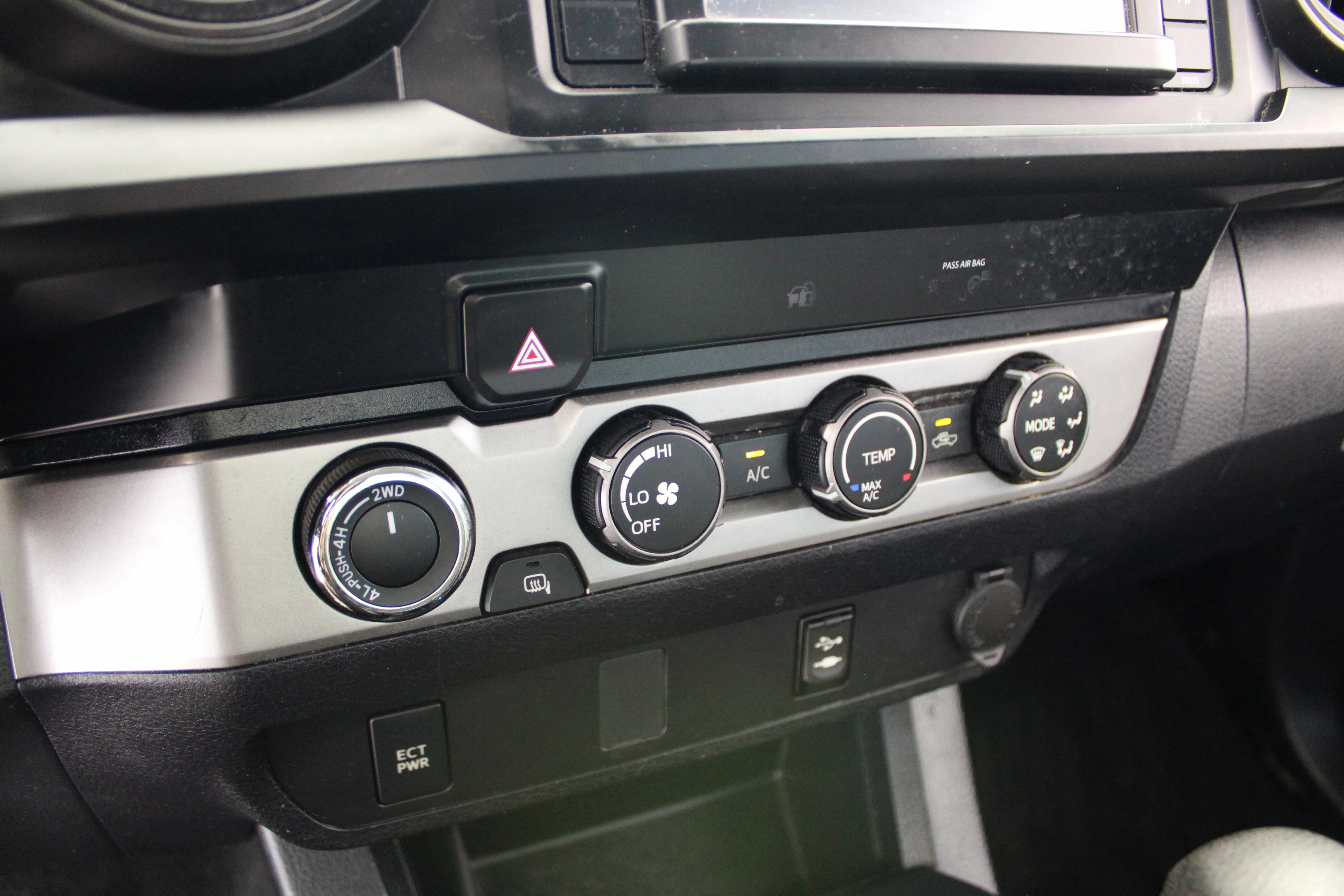 Used 2019 Magnetic Gray Metallic Toyota SR image 10