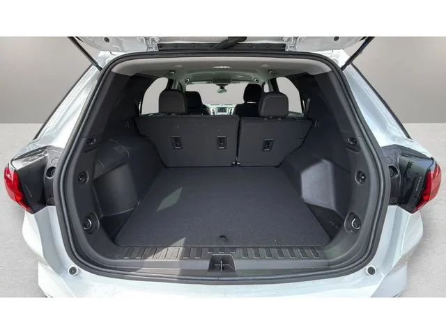 Used 2024 Summit White Chevrolet LS image 32