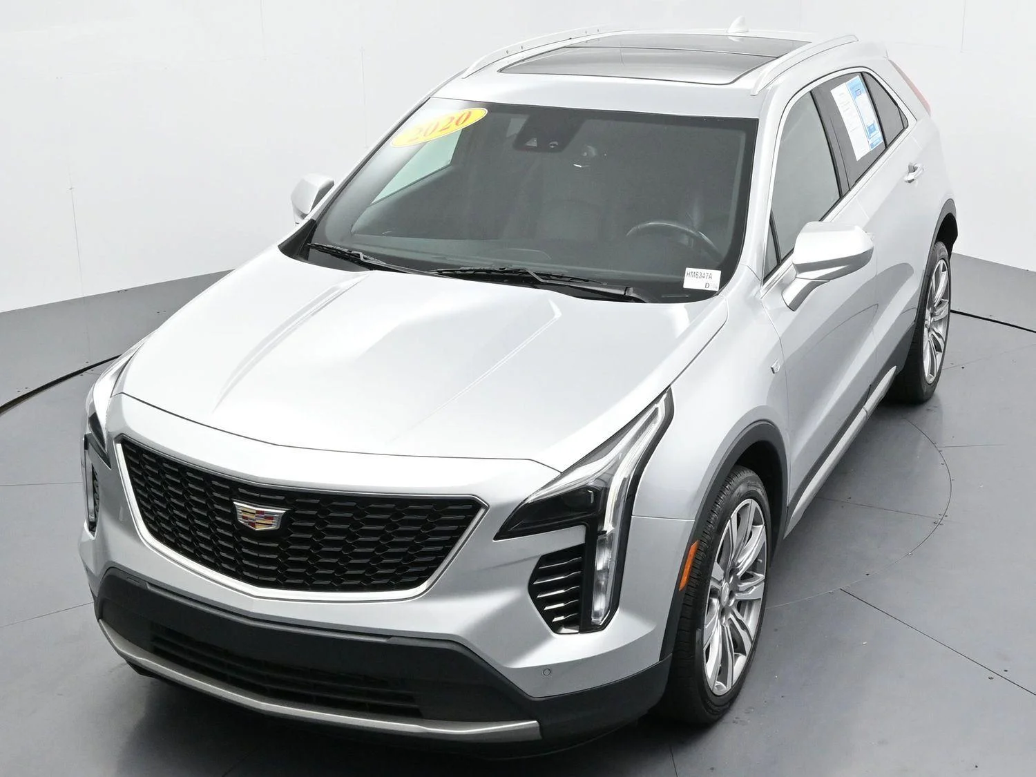 Used 2020 Radiant Silver Metallic Cadillac FWD Premium Luxury image 41