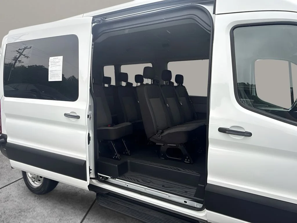 Used 2024 White Ford XL image 15