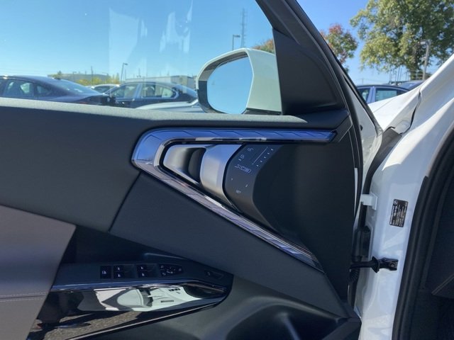 Certified Used 2026 Alpine White BMW 30 xDrive image 13