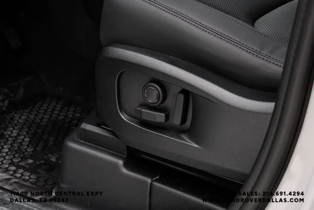 New 2026 Borasco Grey Land Rover S image 39
