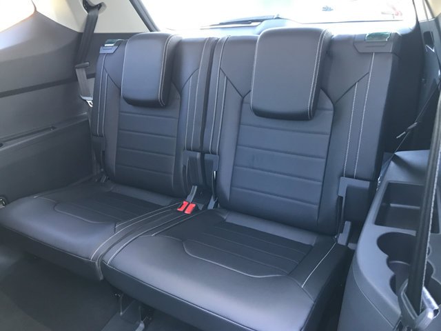 New 2026 Pure Gray Volkswagen 2.0T SEL image 29