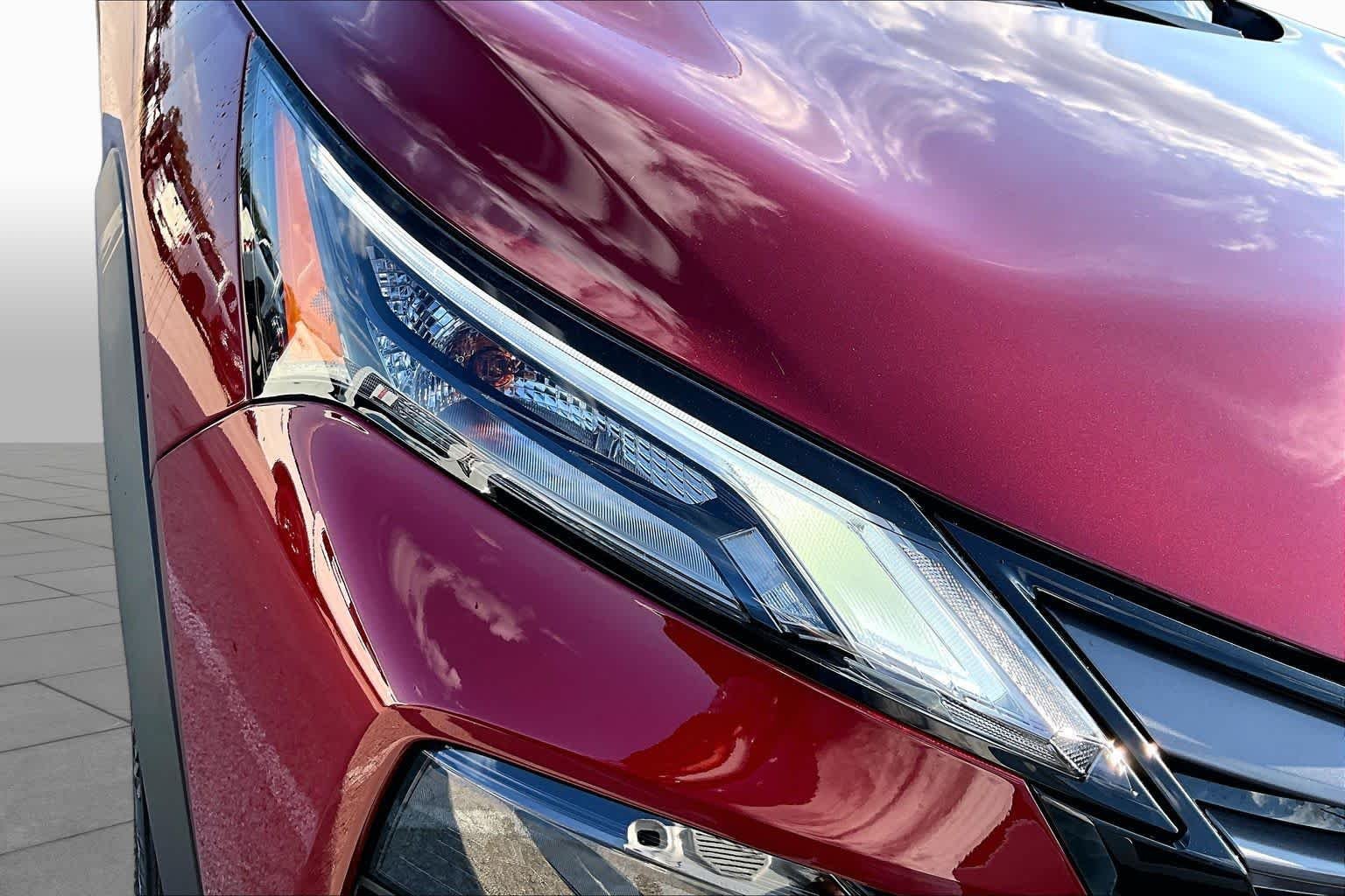 New 2027 Scarlet Ember Tintcoat Nissan SV image 13