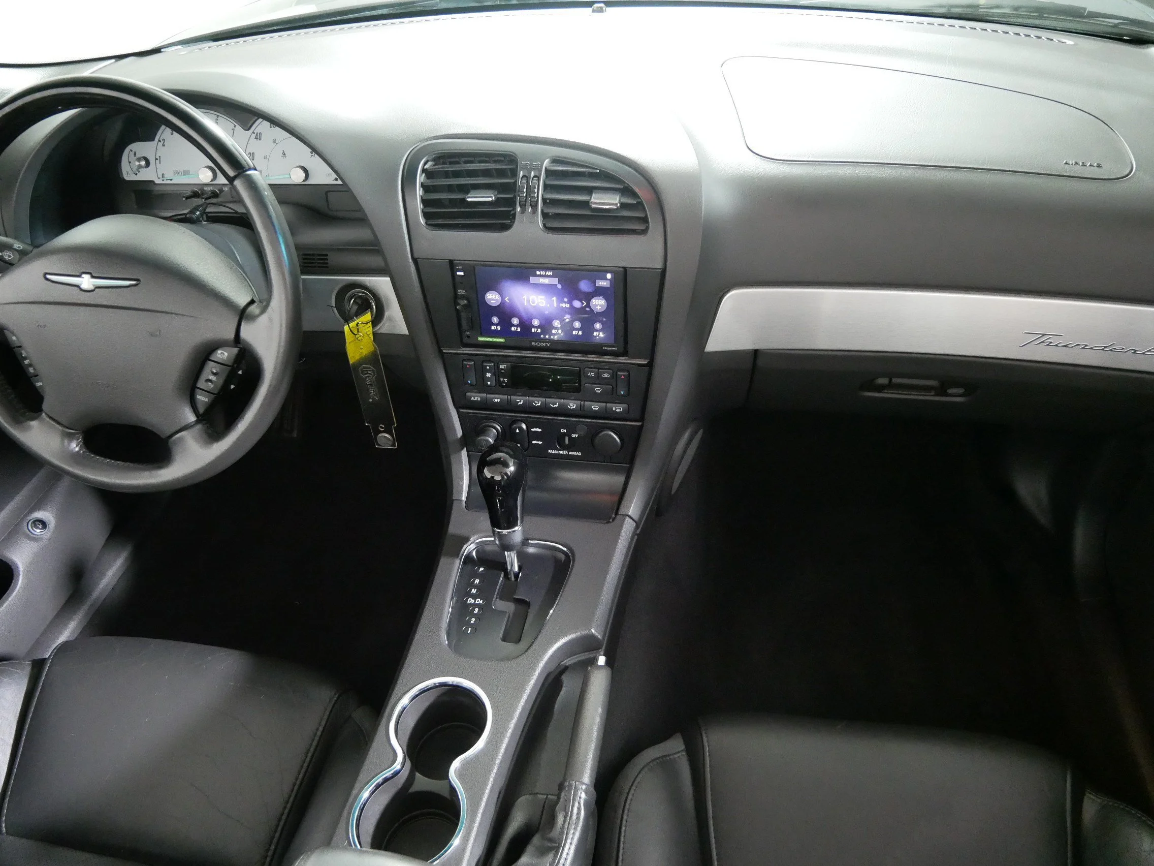 Photo 10