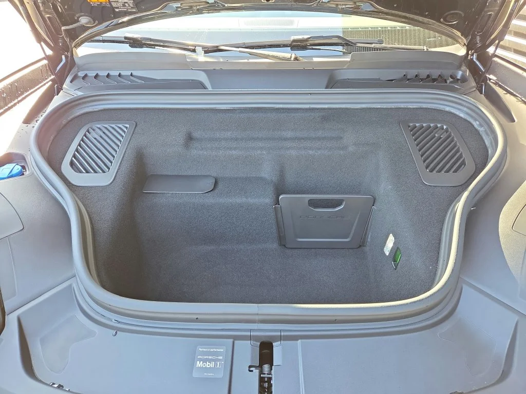Certified Used 2026  Porsche 4 image 32