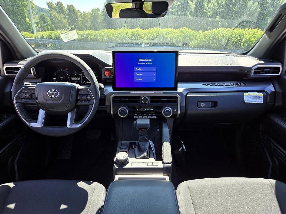 2025 Toyota Tacoma TRD Off Road - Photo 11