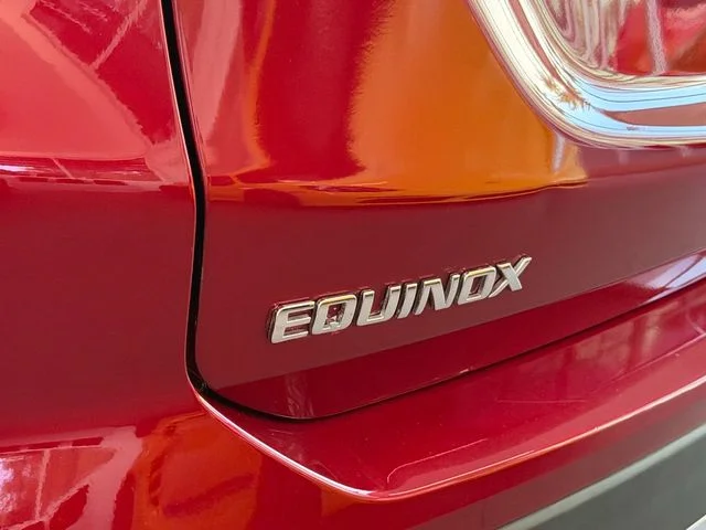 Used 2022 Red Chevrolet Premier image 8